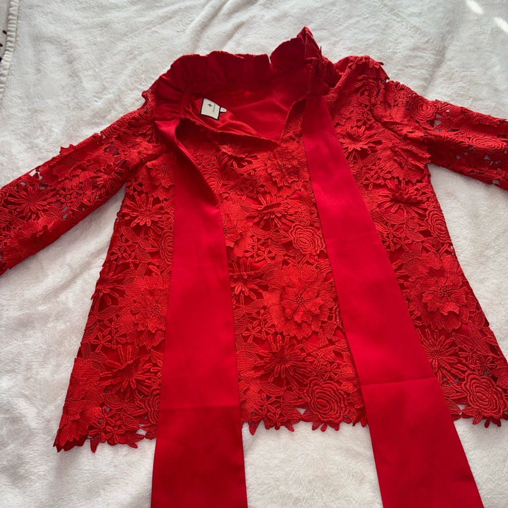 Tuckernuck Red Floral Lace Blouse - Picture 7 of 14